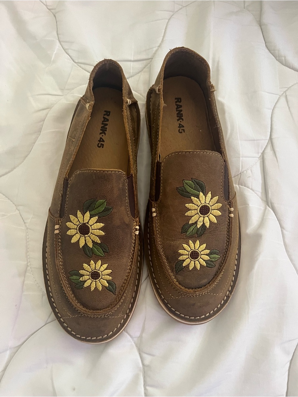 Rank 45 leather slip on shoes women’s